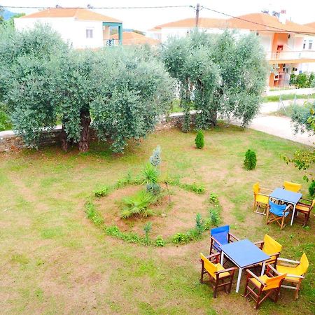 Blue Sky Apartments Skala Potamia  Extérieur photo